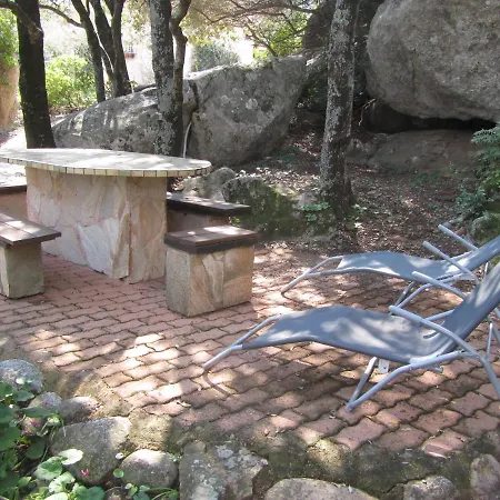 60 M2 Climatise 2 Adultes Max Et 2 Enfants Piscine Partagee Apartment Porto-Vecchio (Corsica)